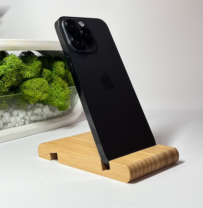 Айфон 14 Про Макс б/у &mdash; стоит ли покупать в 2024 году  фото